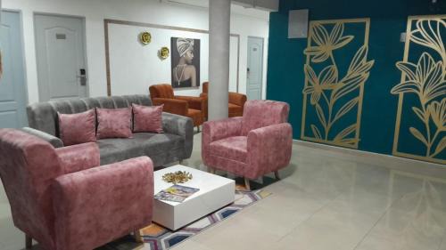 Cali Hotel | ArisSha Boutique Hotel