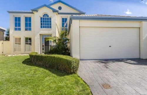 Ocean Grove House | Arlington Beach Home - large family home with pool