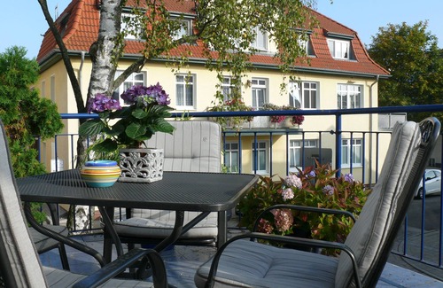 Warnemuende Apartment | Arrive & Wohlfühlen- pure relaxation and fresh ocean breeze!