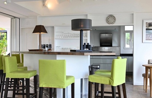 Mont Jean Villa | Arrow Marine (1/3 Rooms)