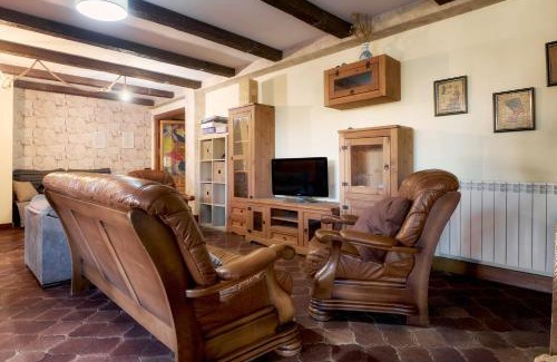 San Andres del Rabanedo Villa | Arroyo del Valle