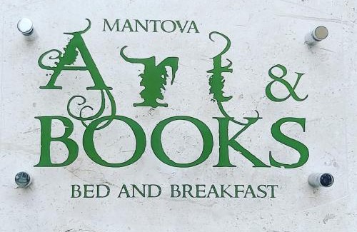 Old Town Bed & Breakfast | ART & BOOKS bed and breakfast