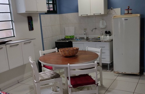 Praia da Enseada Apartment | Art Corner 1