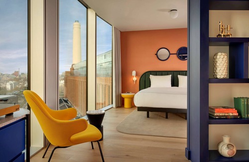 Queenstown Hotel | art'otel London Battersea Power Station powered by Radisson Hotels