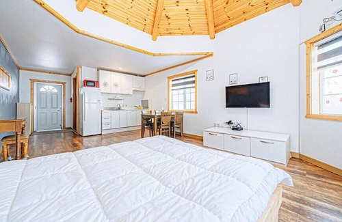 Jeongseon House | Arte Pension