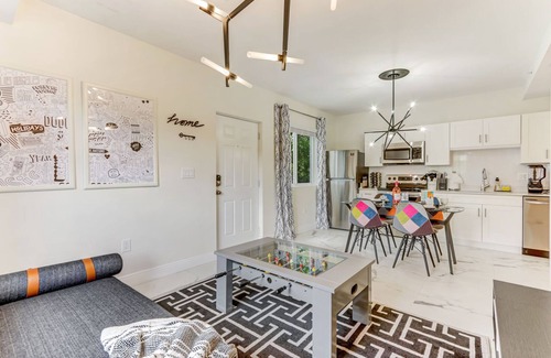 Wynwood Art District Apartment | ArTease Wynwood Collection: Sleeps 16 & Free Parking