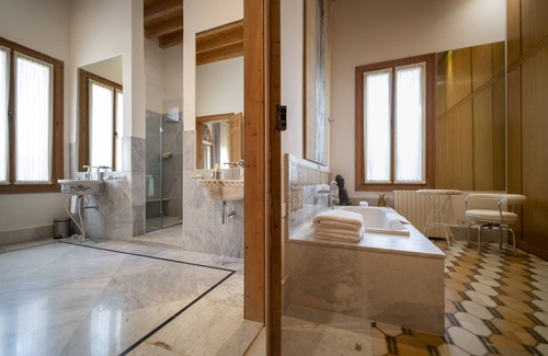 Gemmayzeh Hotel | Arthaus Beirut