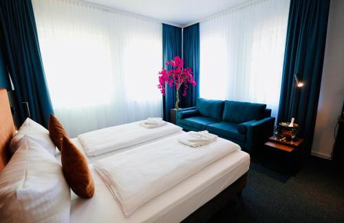 Nordenstadt Hotel | Arthotel Ambassador Wiesbaden - FREE PARKING