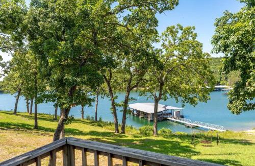 Indian Point House | Artilla Cove Cabin 2 - Lake views - Outdoor pool