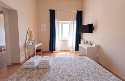 Pozzuoli House | Artis Mare