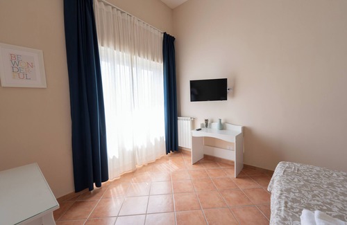 Pozzuoli House | Artis Mare