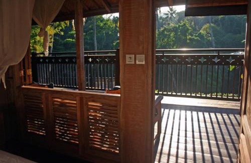 Kutuh Kaja Villa | Artist Eco Villa In Ubud Bali