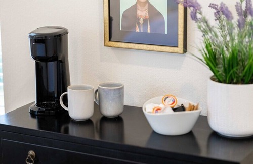 Bentonville Condo | Artistic 1BR Near Crystal Bridges & Trails
