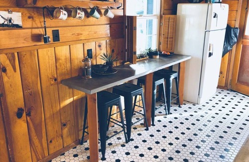 Big Bear Lake Cabin | Artistic Mid-Century Cabin w/Hot Tub & Fire Pit