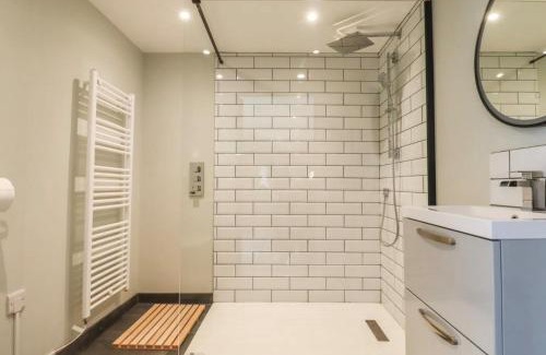 Battle Apartment | Artists Hideaway