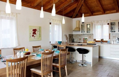 Gradisce House | Arton Villa with heated pool, in Istria