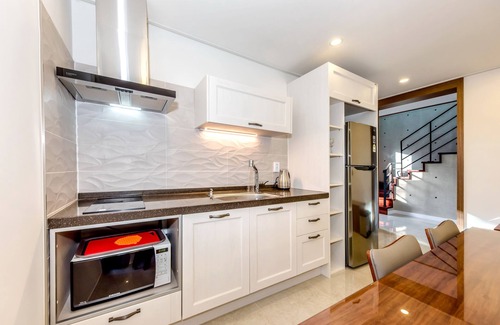 Jongdal-ri Apartment | Arts Spa & Poolvilla