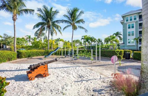 Whitney Beach House | Aruba At The Harbor