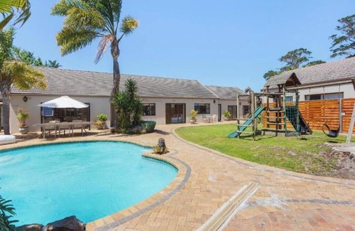 Lakeside Apartment | Arum Self catering - King Unit