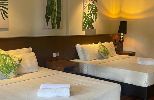 Pulau Perhentian Besar Resort | Arwana Perhentian Bluestar