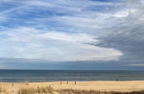 Sandbridge House | As Good As It Gets