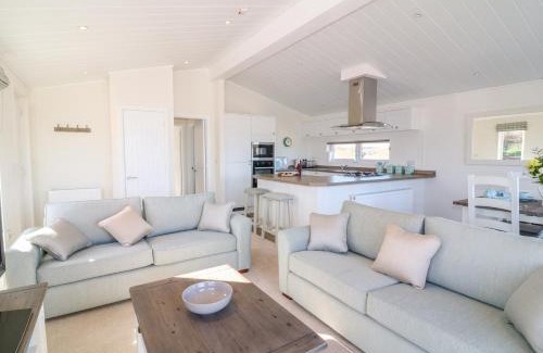 Teigngrace House | Ash Lodge