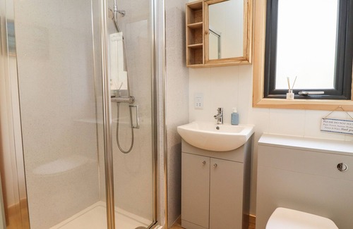 Morpeth Cottage | ASH LODGE, pet friendly, character holiday cottage in Morpeth