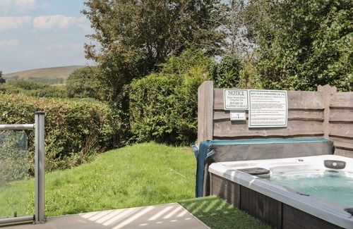 Swanage Cottage | ASH, pet friendly, with hot tub in Swanage