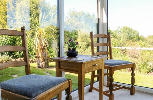 Bradworthy Cottage | ASH TREE COTTAGE, family friendly, with a garden in Bradworthy