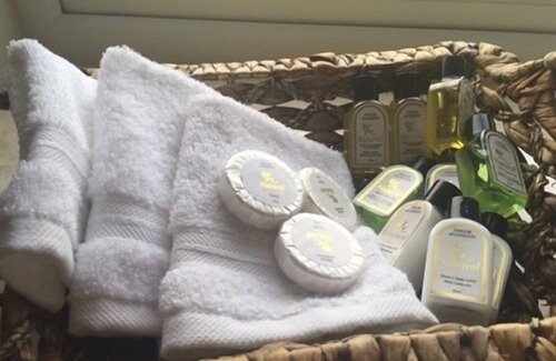 Dungannon Bed & Breakfast | Ashbrook House B&B