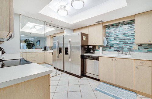Daytona Beach Shores Condo | Ashley Condo - Direct Oceanfront #902