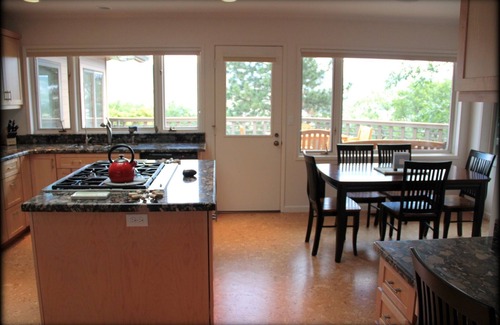 Ashland House | Asian Inspired Escape with View - Just 3 Miles from Downtown