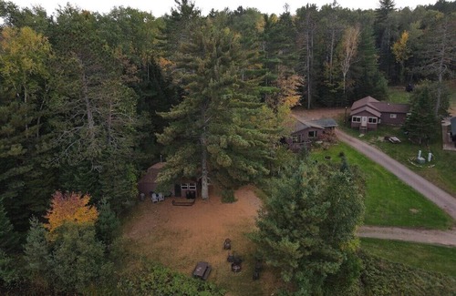 Hayward Cabin | Aspen Cabin - Lost Land Lake Waterfront Getaway