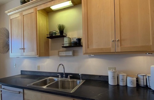 Tofte House | Aspen Shores: A Beautiful spacious three story home on Lake Superior