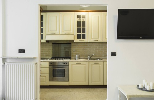 Cavi Apartment | At Anna's house - One step away from the sea