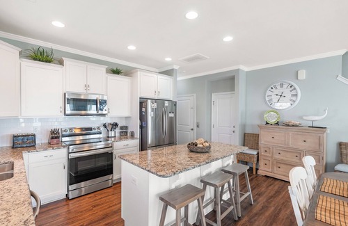 North Topsail Beach House | At Last - Oceanfront - 5 Bed, 4 Bath - Pool, Hot Tub, Elevator & Backyard