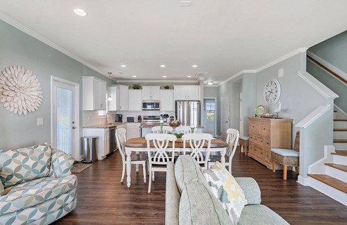 North Topsail Beach House | At Last - Oceanfront - 5 Bed, 4 Bath - Pool, Hot Tub, Elevator & Backyard