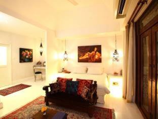 Nimman Hotel | At Niman conceptual Home chiangmai