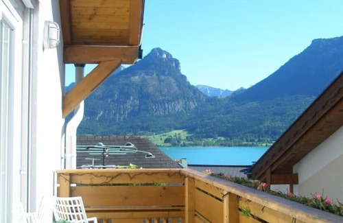 Sankt Wolfgang im Salzkammergut Apartment | Modern 3- Bedroom Penthouse in the Centre of St Wolfgang