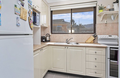 Thirroul Apartment | At the Beach
