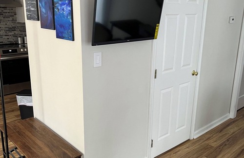 Malvern House | Atelier de Leiper is a Malvern 3 bedroom Bungalow on 1/3 acre