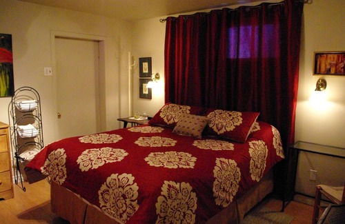 Sainte-Julie Bed & Breakfast | Atelier Galerie Anne Drouin & Pension