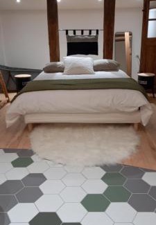 Saint-Paul-d'Uzore Apartment | Atelier natur'L Les ronzieres