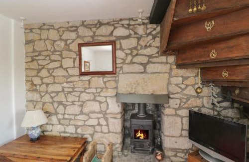 Inchbrook House | Athelstan Cottage