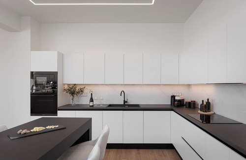 Glyfada Apartment | Athena's Lemon Grove Glyfada