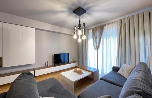 Voula Apartment | Athenean Pool Break