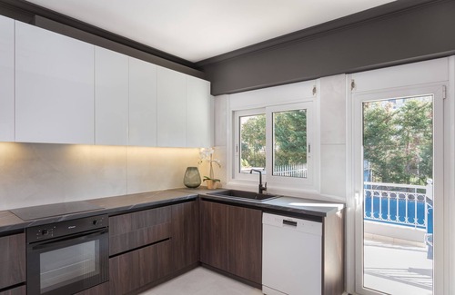 Vari-Voula-Vouliagmeni Villa | Athenian Grand Riviera Villa