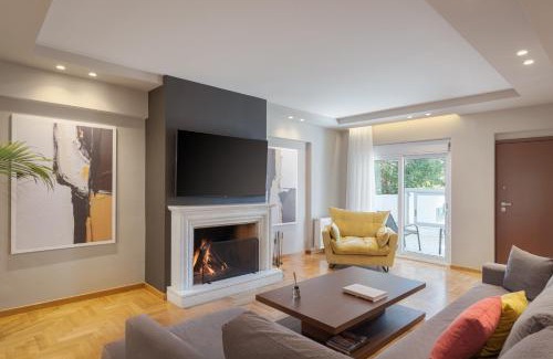 Vari-Voula-Vouliagmeni Villa | Athenian Grand Riviera Villa