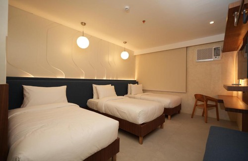 Bacoor City Hotel | Athlete's House