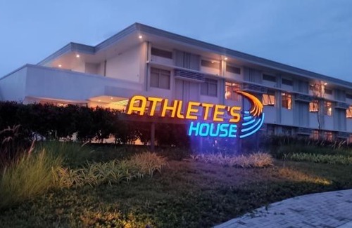 Bacoor City Hotel | Athlete's House